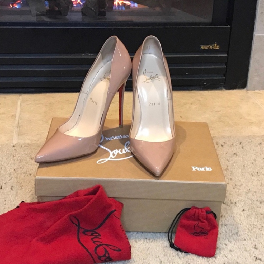Nude So Kate Christian Louboutin Size 8 38